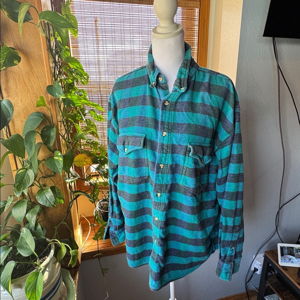 Men’s Vintage 90’s Flannel Button Down Plaid Shirt XL blue/green/black